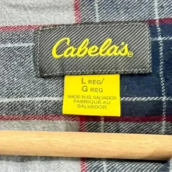Cabelas Womens Large Blue Plaid Flannel Size Large - Picture 3 of 4